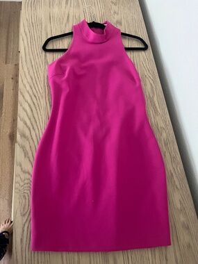 Elizabeth and James dress high collar